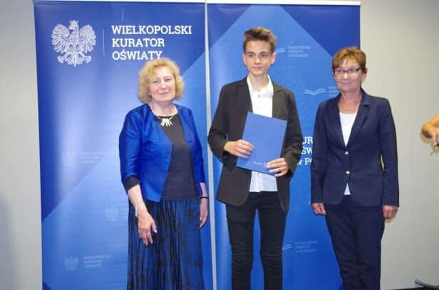 ucze z czworki laureatem wojewodzkiego konkursu jzyka polskiego 2 20180615 1103874852